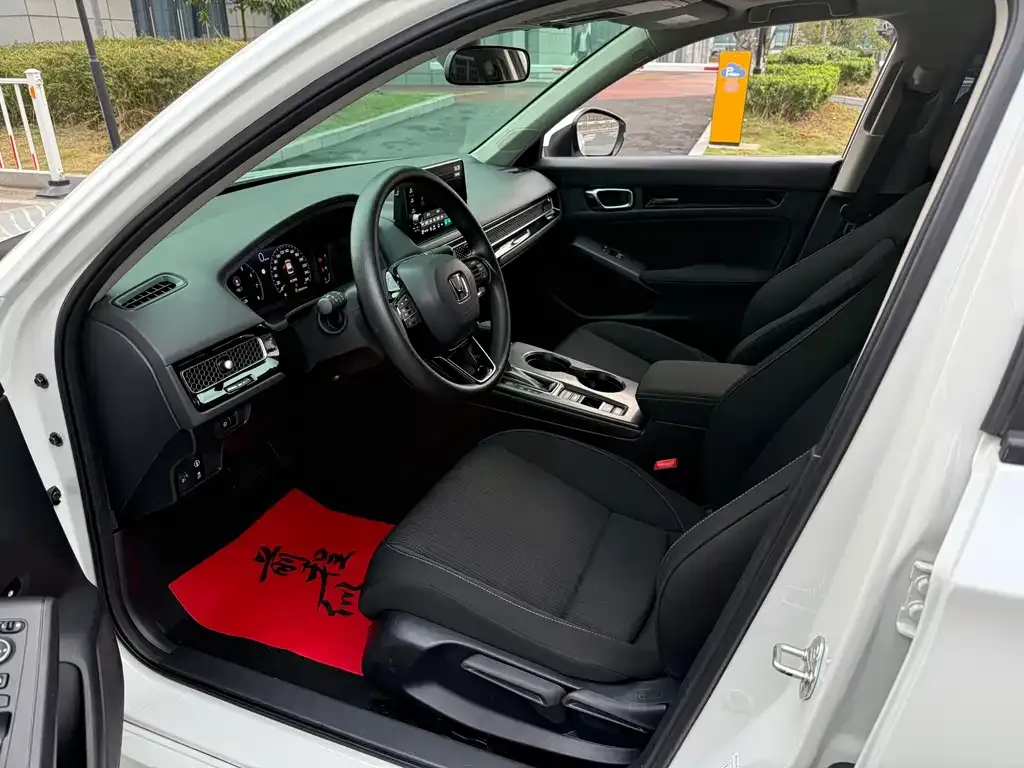 Honda Civic 2023 из CN, фото 8