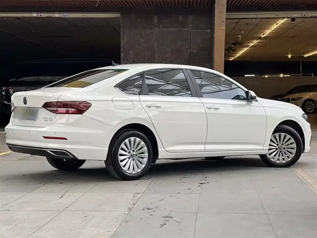 Volkswagen Lavida 2021 из CN, фото 9