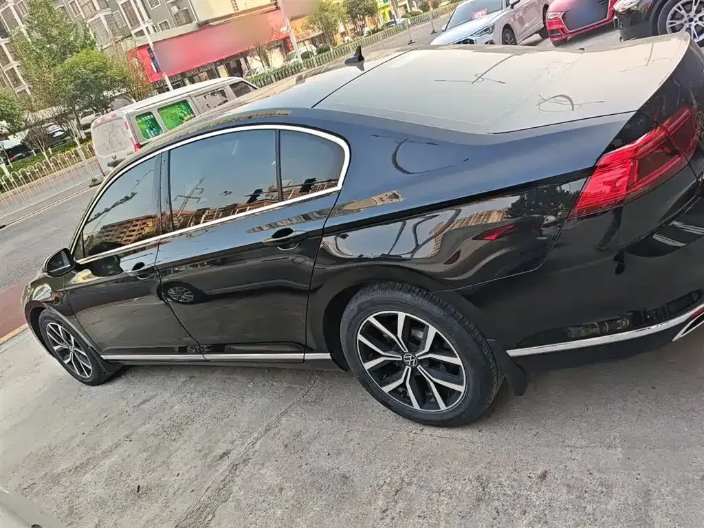 Volkswagen Magotan 2023 из CN, фото 5