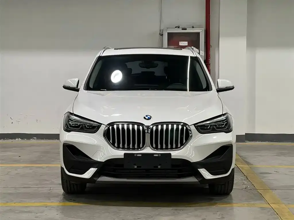 BMW X1 2022 из CN, фото 4