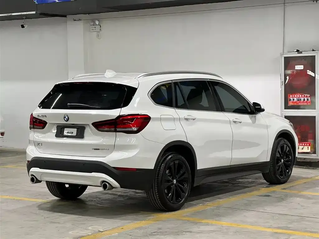BMW X1 2022 из CN, фото 9