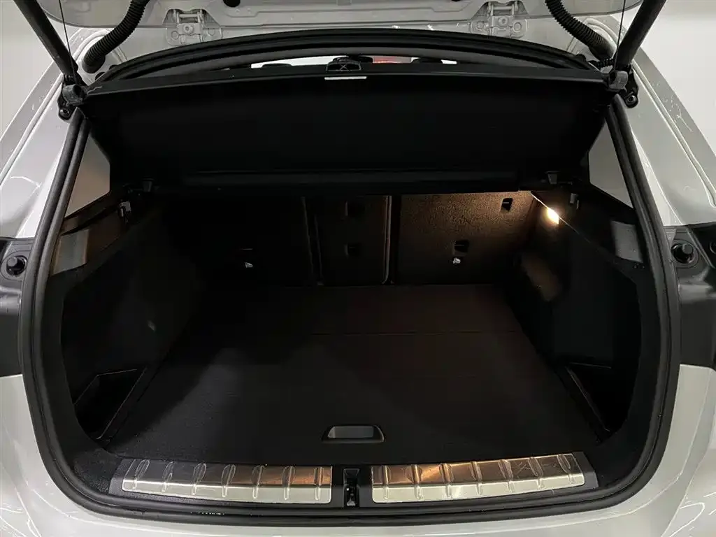 BMW X1 2022 из CN, фото 5