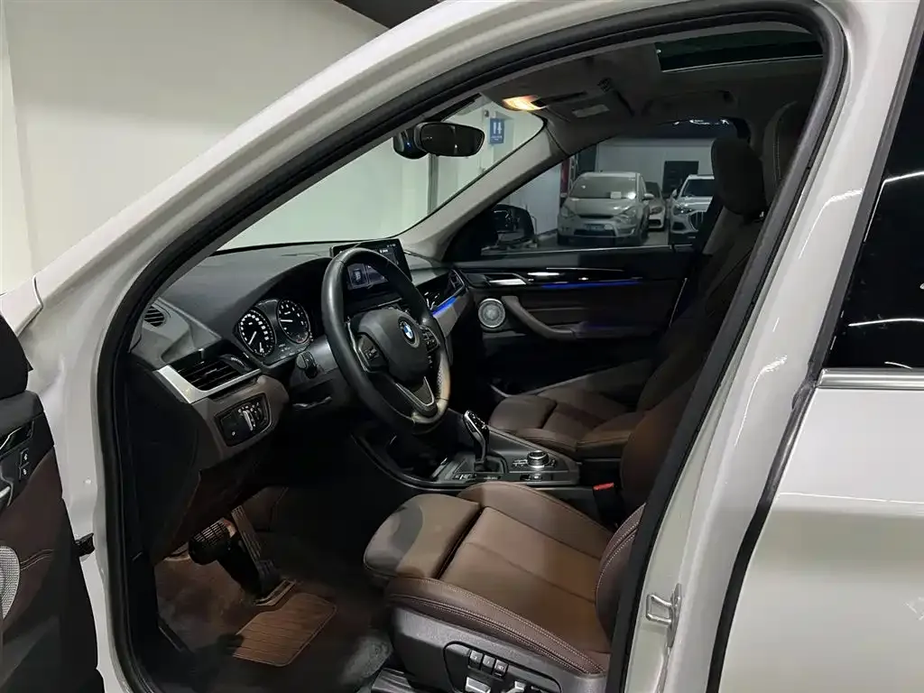 BMW X1 2022 из CN, фото 10