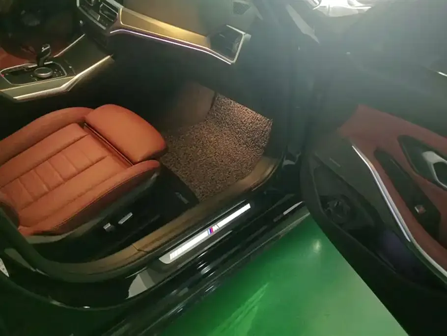 BMW 3 Series 2021 из CN, фото 4