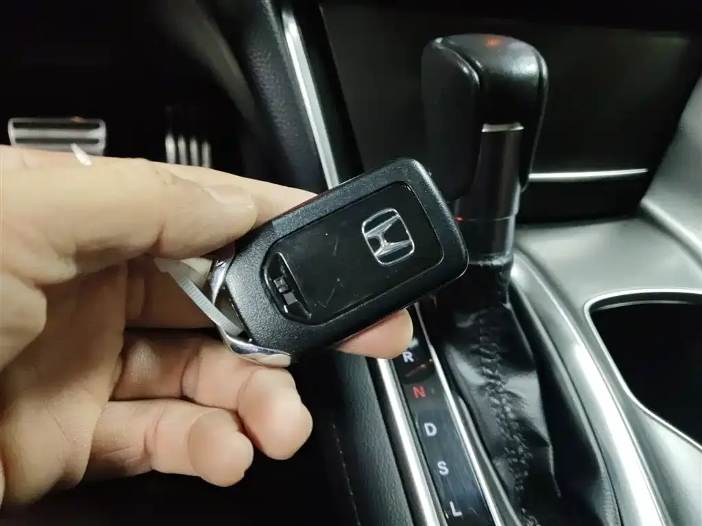 Honda Accord 2022 из CN, фото 2