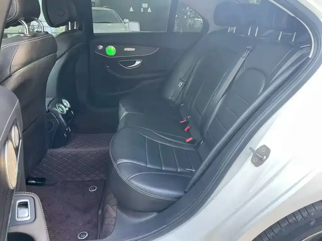 Mercedes-Benz C-Class 2022 из CN, фото 2