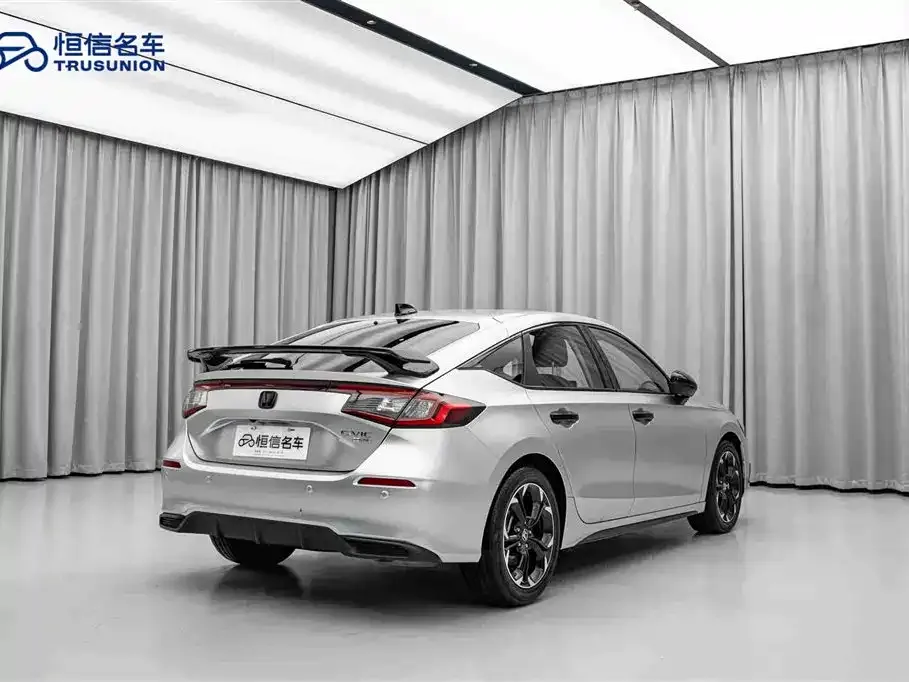 Honda Civic 2023 из CN, фото 9