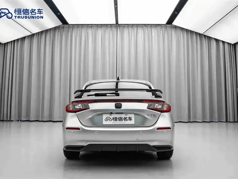 Honda Civic 2023 из CN, фото 2