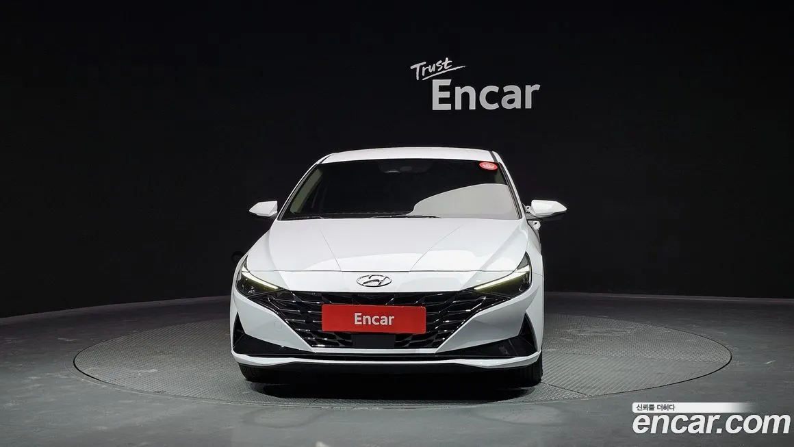 Hyundai AVANTE — фото 2
