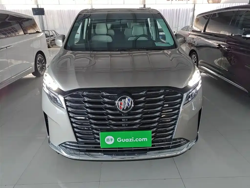 Buick GL8 2023 из CN, фото 4
