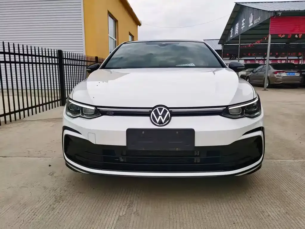 Volkswagen Golf 2021 из CN, фото 8