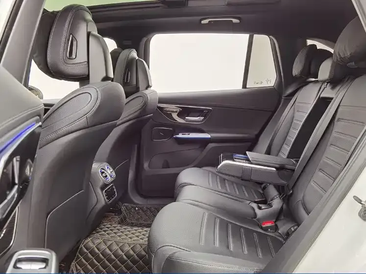 Mercedes-Benz GLC 2024 из CN, фото 2