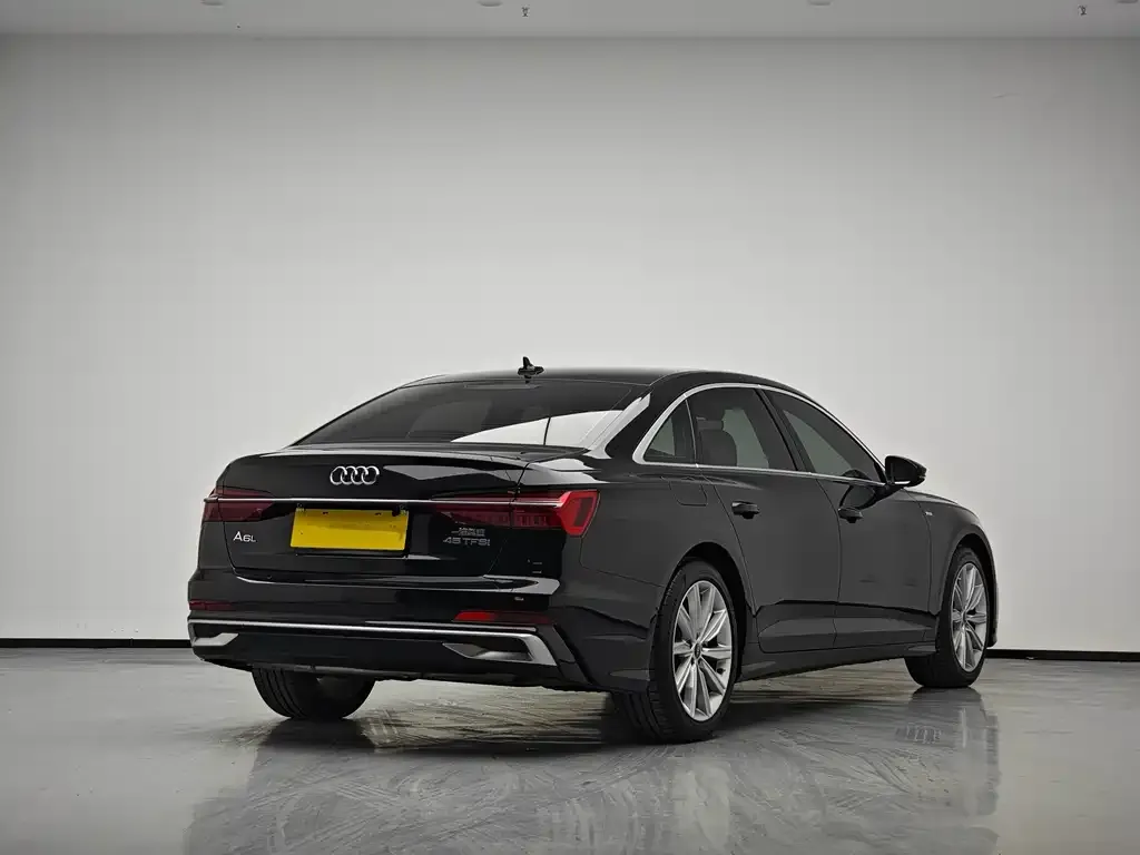 Audi A6L 2023 из CN, фото 5