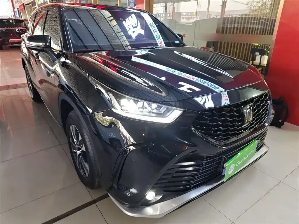 Toyota Crown Kluger 2024 из CN, фото 6