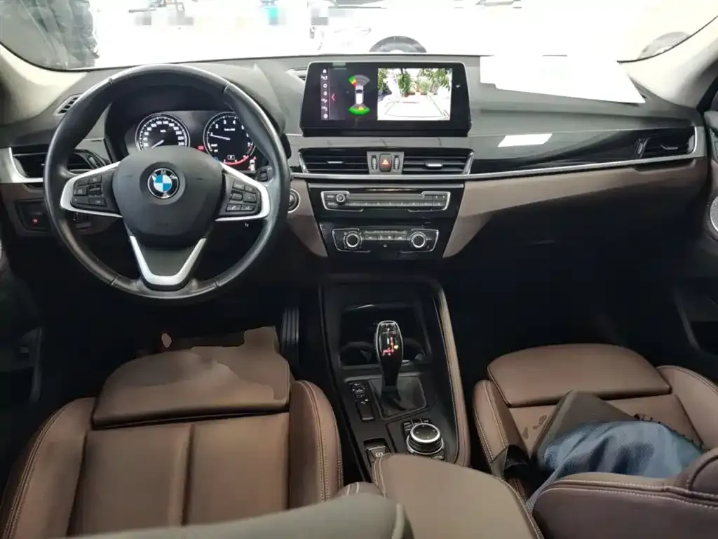 BMW X1 2021 из CN, фото 10