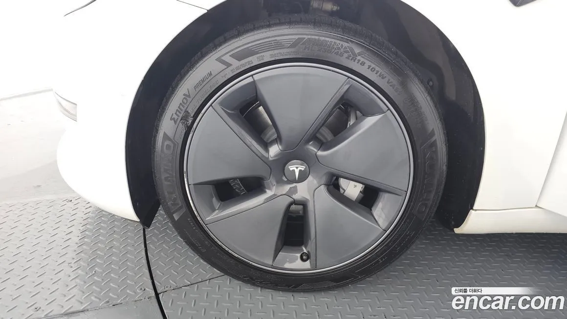 [object Object] Model 3 2022 из KR, фото 5