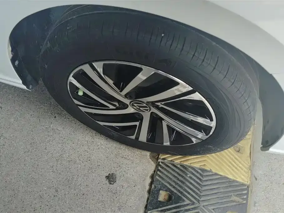 Volkswagen Lavida 2023 из CN, фото 8
