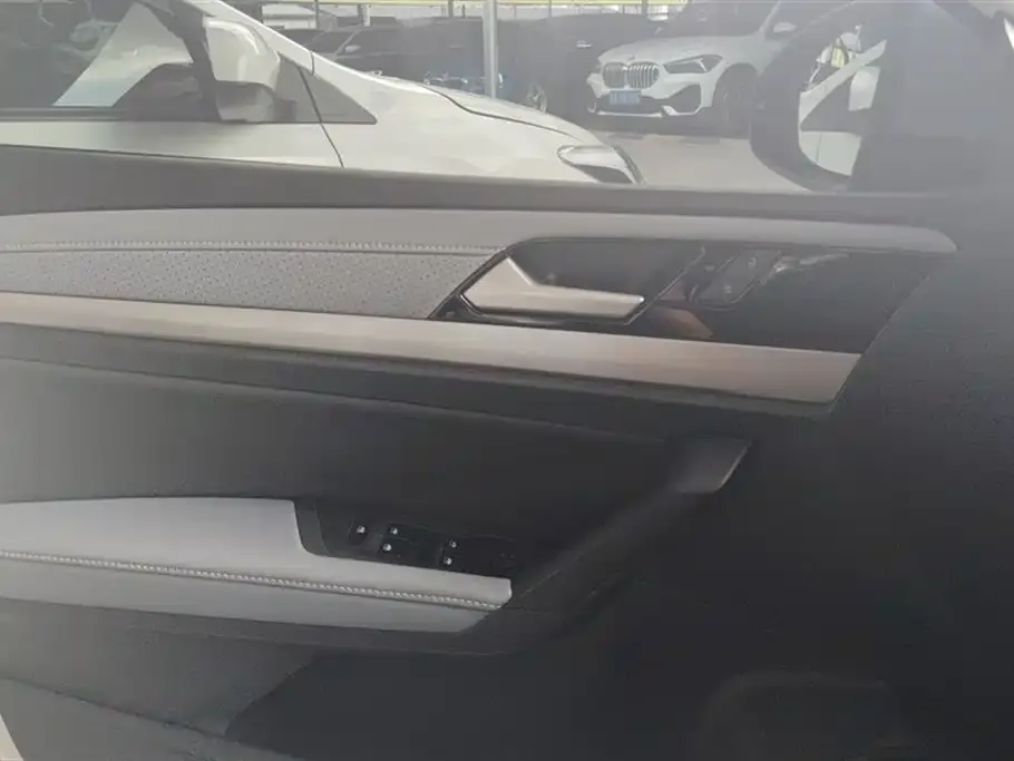 Volkswagen Lavida 2023 из CN, фото 2