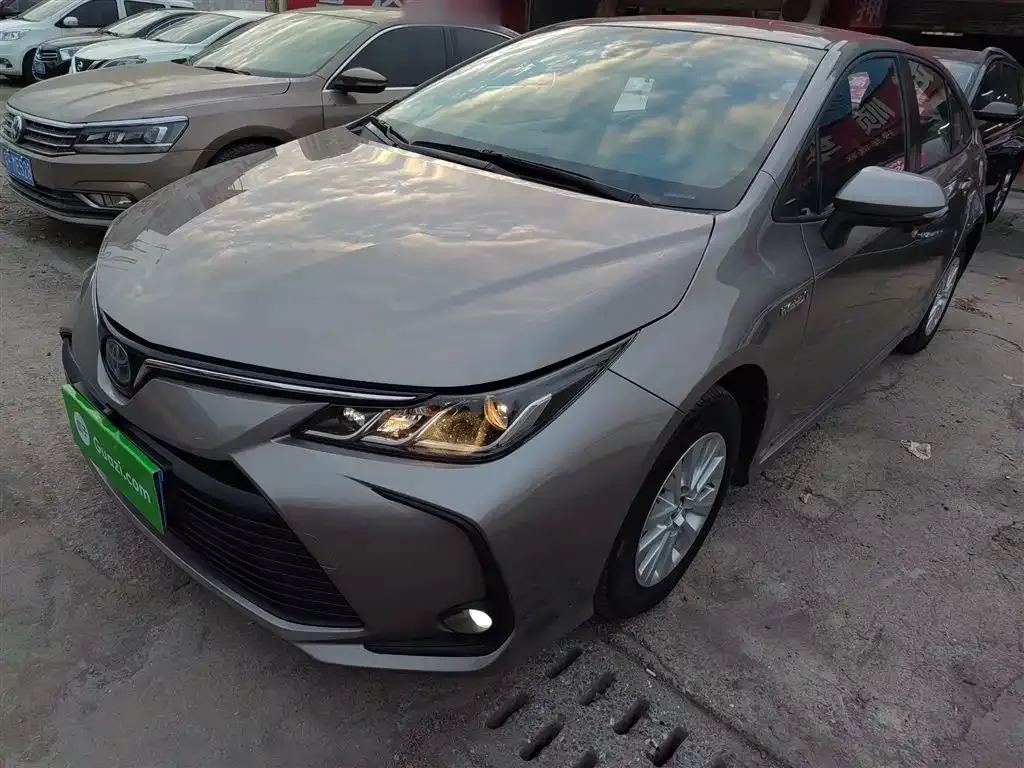 Toyota Corolla 2021 из CN, фото 2
