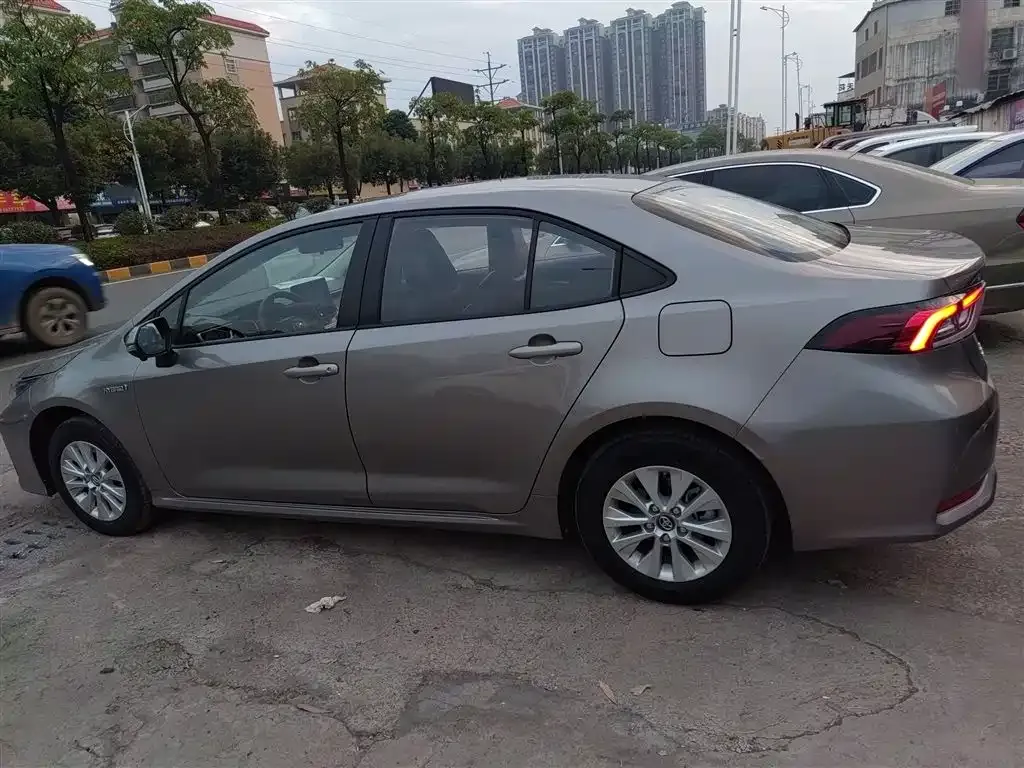 Toyota Corolla 2021 из CN, фото 5