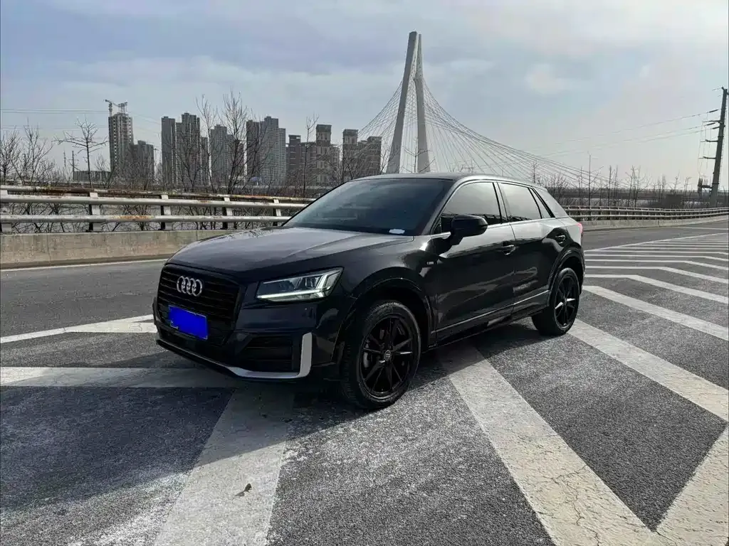 Audi Q2L 2021 из CN, фото 1
