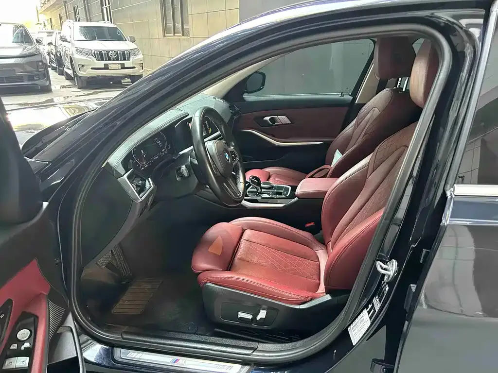 [object Object] 3 Series 2022 из CN, фото 7