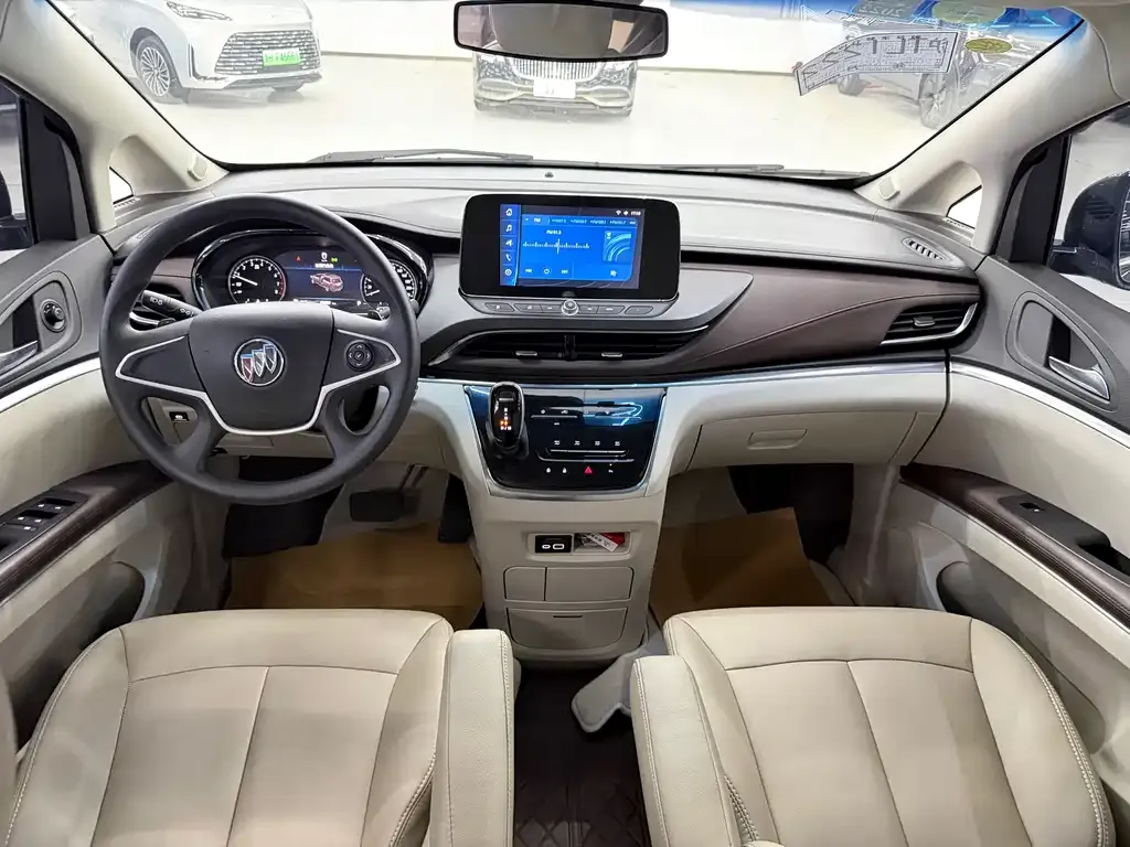 Buick GL8 2021 из CN, фото 6