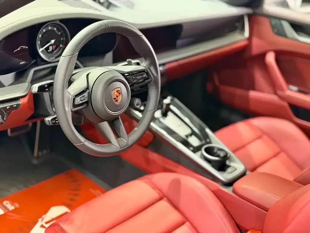 Porsche 911 2024 из CN, фото 2