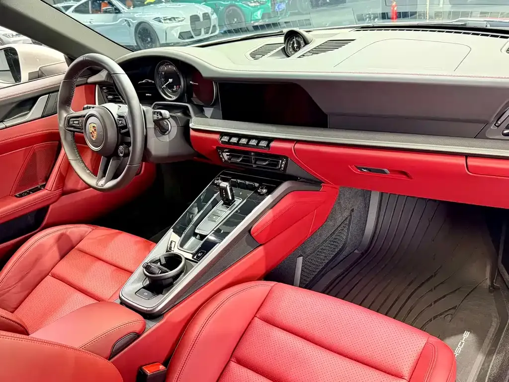 Porsche 911 2024 из CN, фото 10
