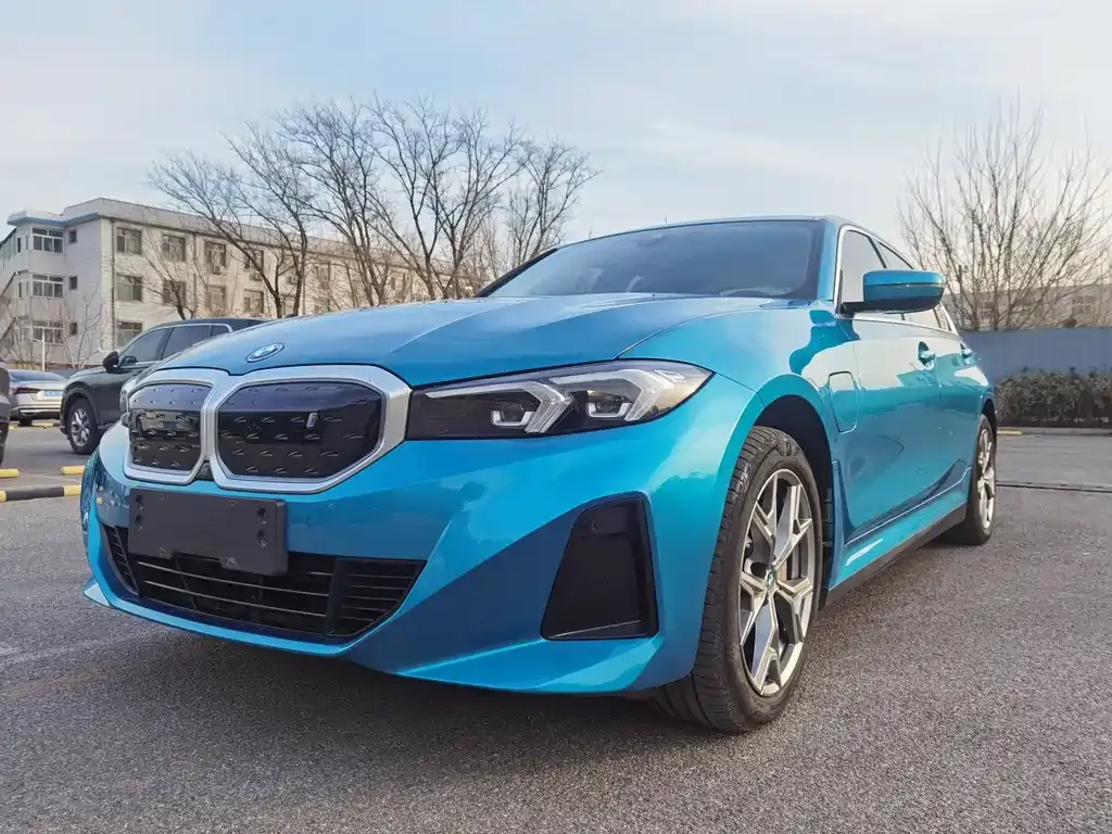 BMW i3 2023 из CN, фото 1