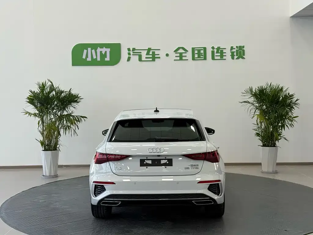 Audi A3 2023 из CN, фото 4