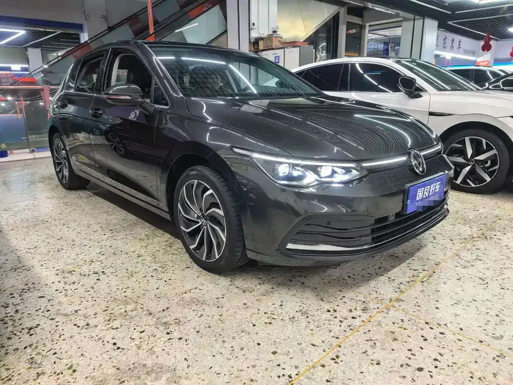 Volkswagen Golf 2022 из CN, фото 5
