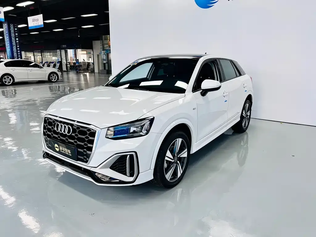 Audi Q2L 2022 из CN, фото 1