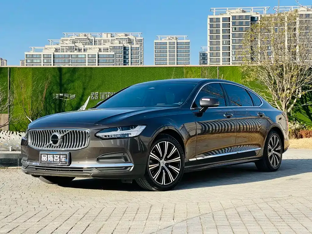 Volvo S90 2022 из CN, фото 1
