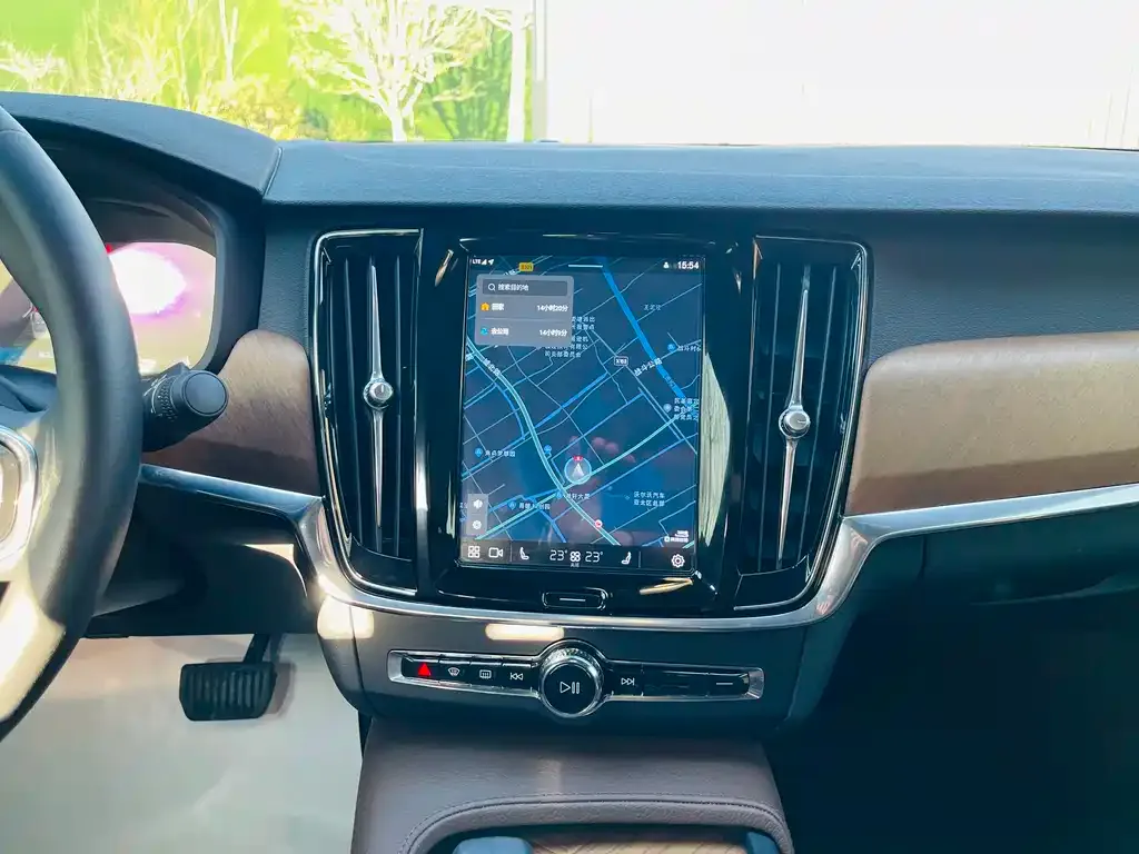 Volvo S90 2022 из CN, фото 3