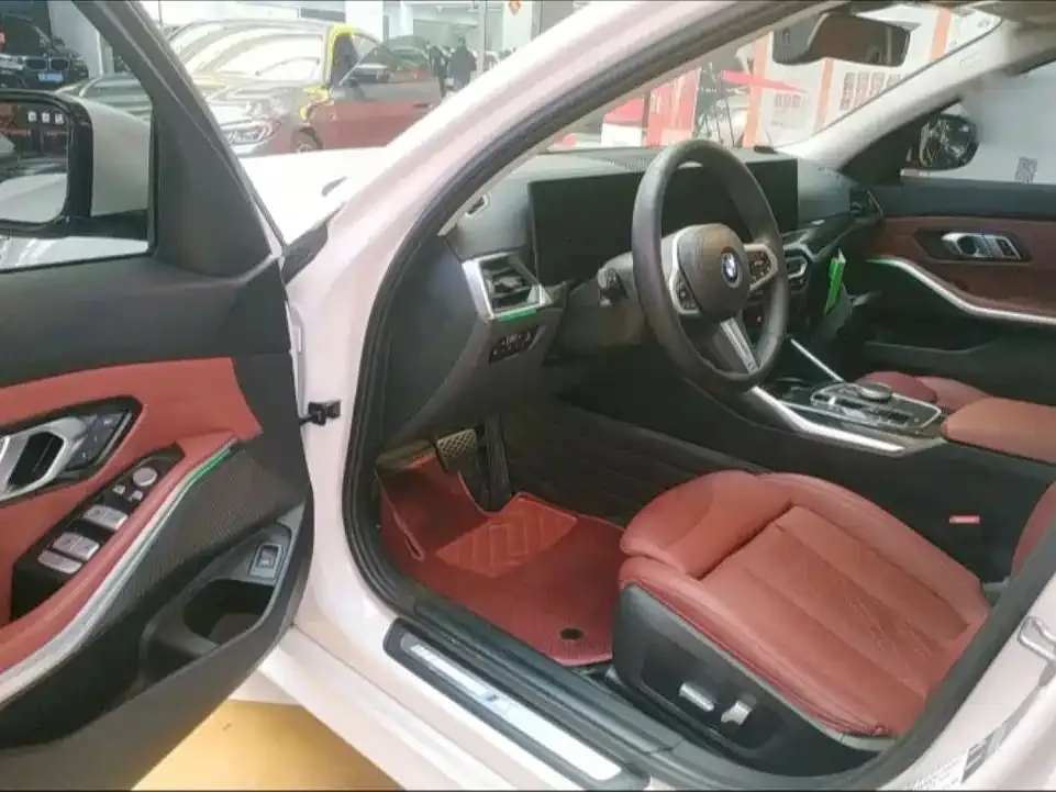 BMW 3 Series 2022 из CN, фото 5