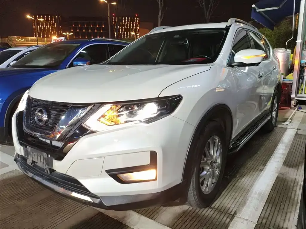 Nissan X-Trail 2021 из CN, фото 5