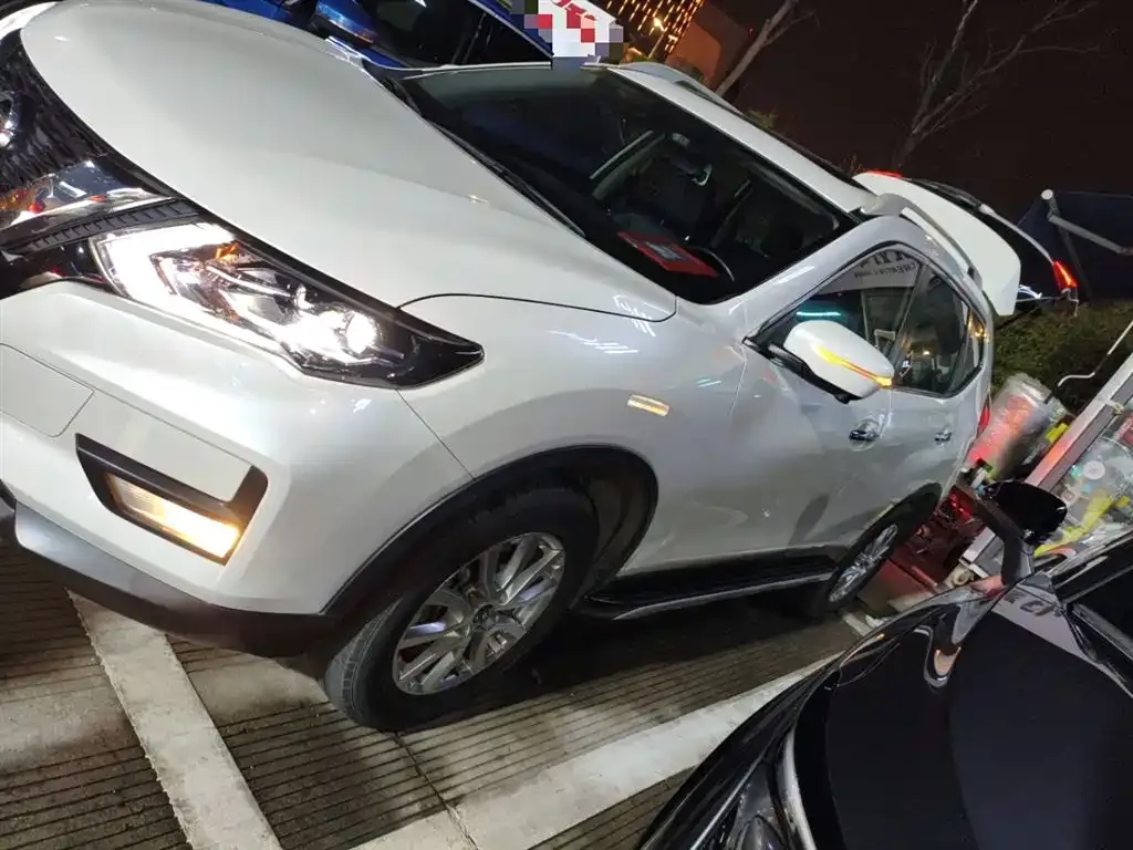 Nissan X-Trail 2021 из CN, фото 4