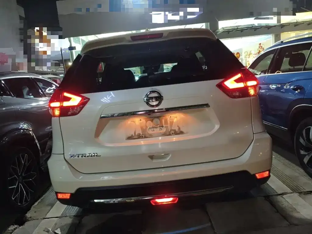 Nissan X-Trail 2021 из CN, фото 3