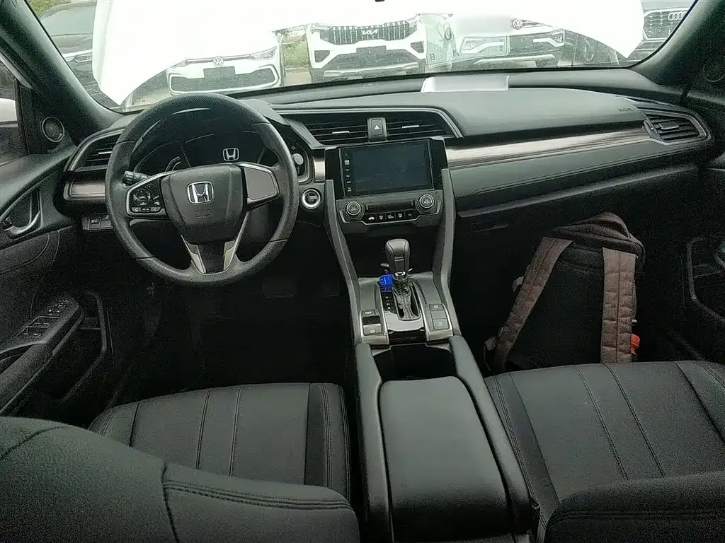 Honda Civic 2022 из CN, фото 10