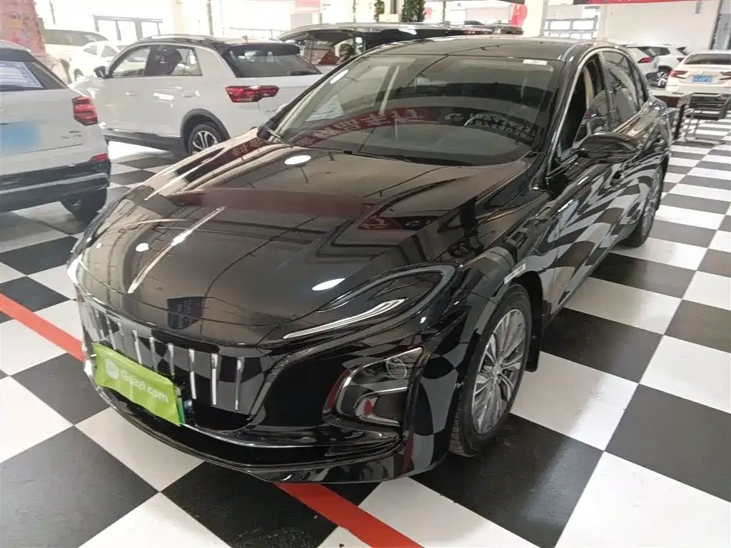 Hongqi E-QM5 2024 из CN, фото 1
