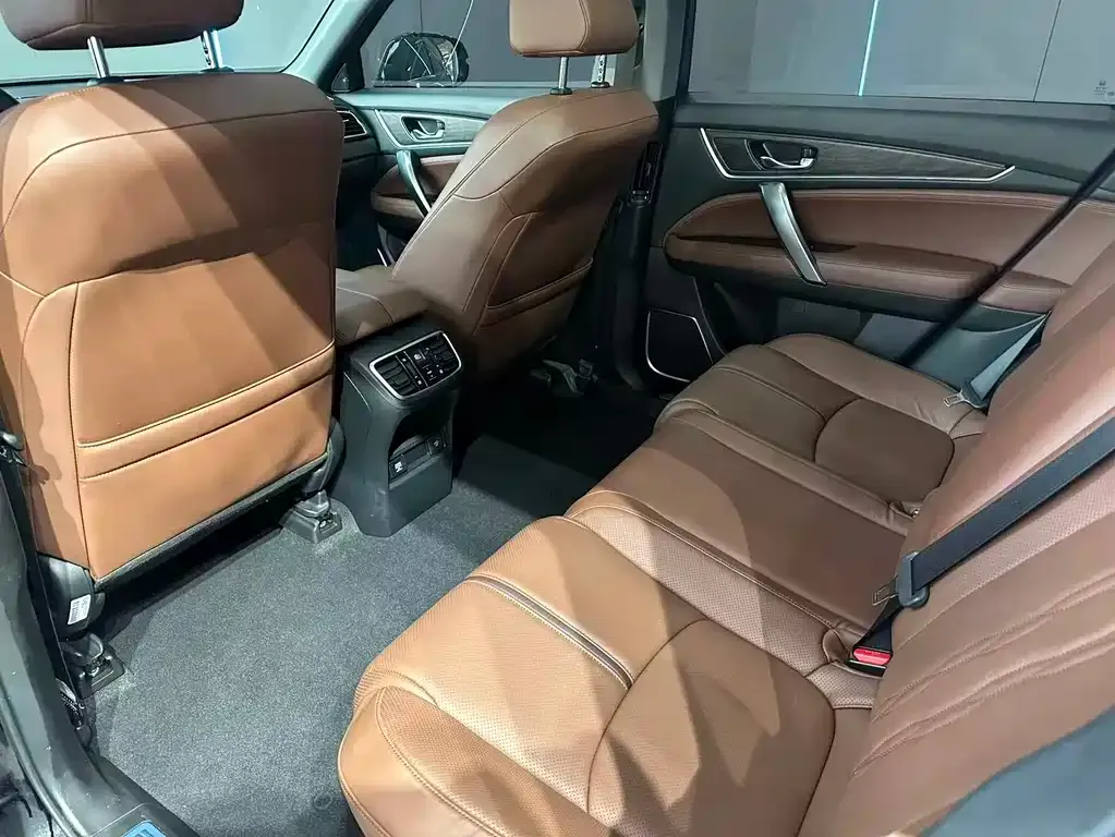 Honda UR-V 2023 из CN, фото 10