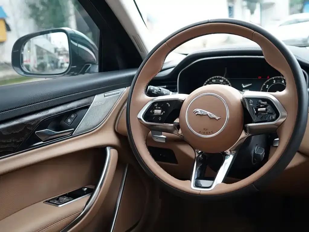 Jaguar XFL 2023 из CN, фото 7