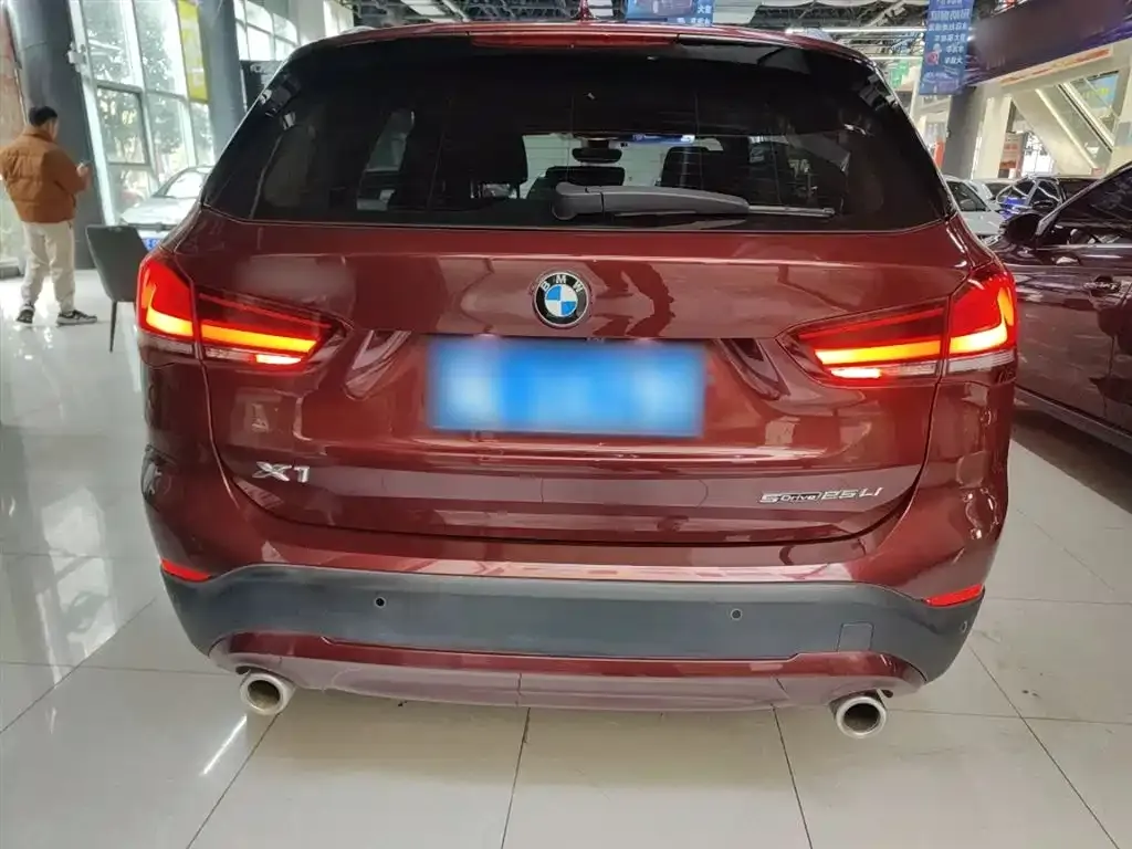 BMW X1 2022 из CN, фото 2