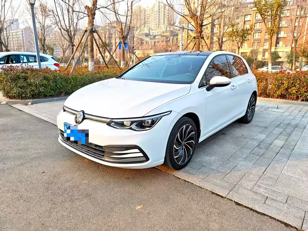 Volkswagen Golf 2021 из CN, фото 1