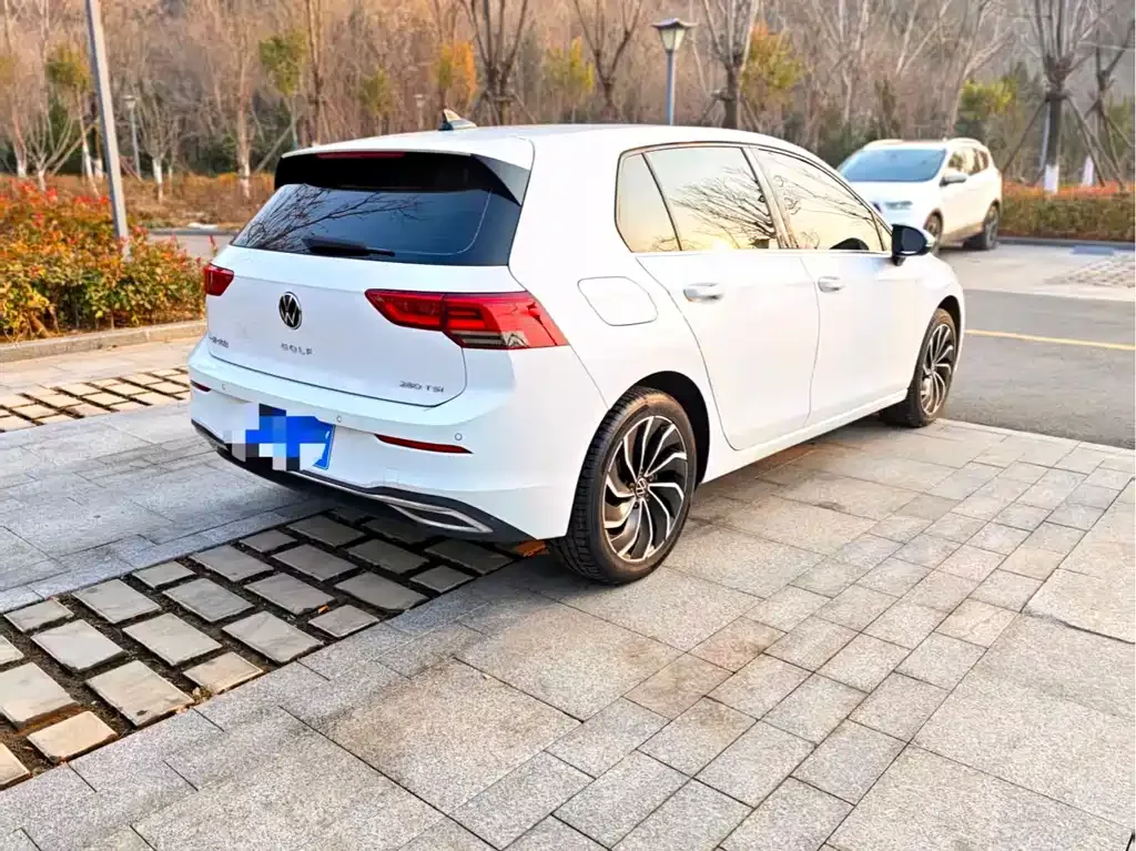 Volkswagen Golf 2021 из CN, фото 7