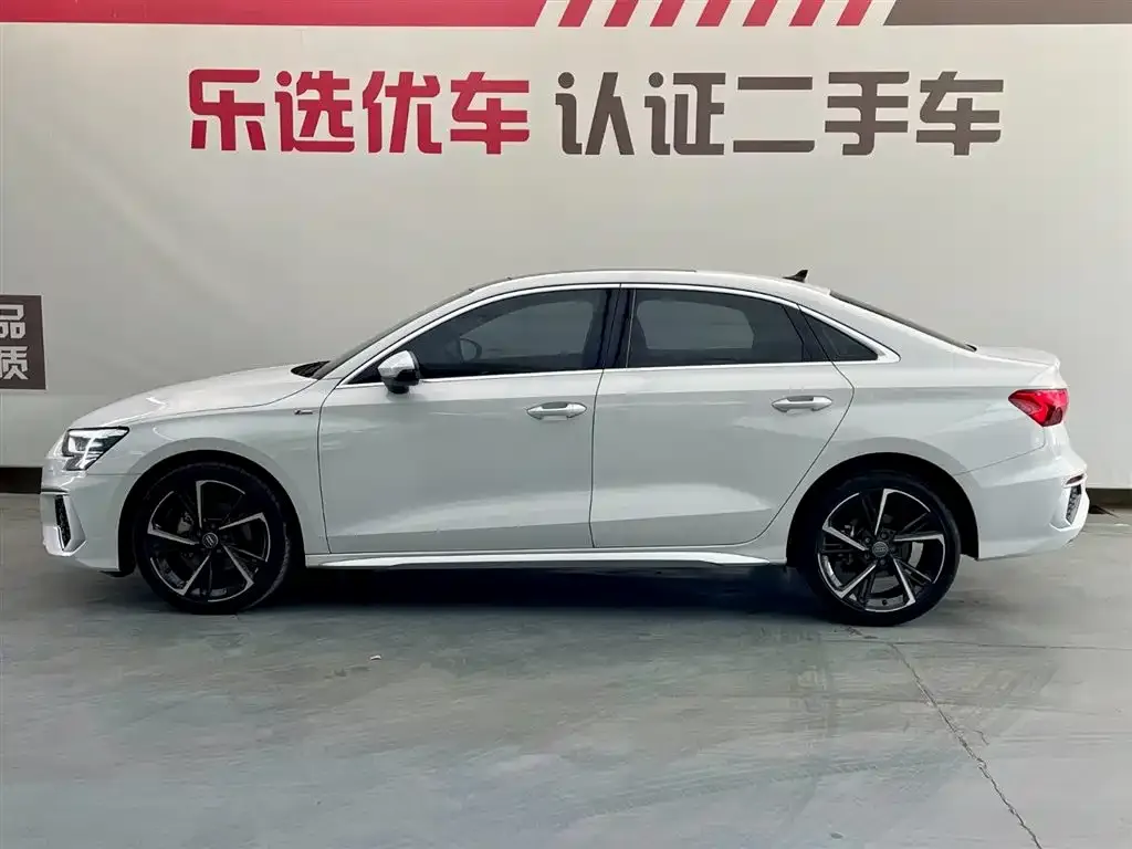 Audi A3 2022 из CN, фото 2