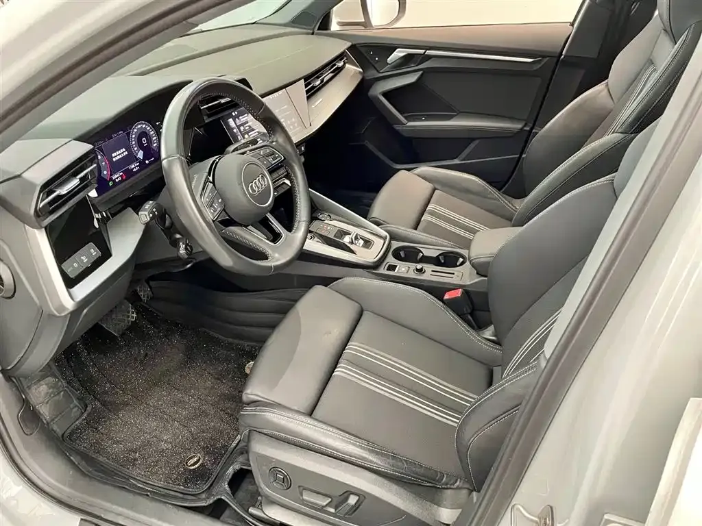 Audi A3 2022 из CN, фото 3