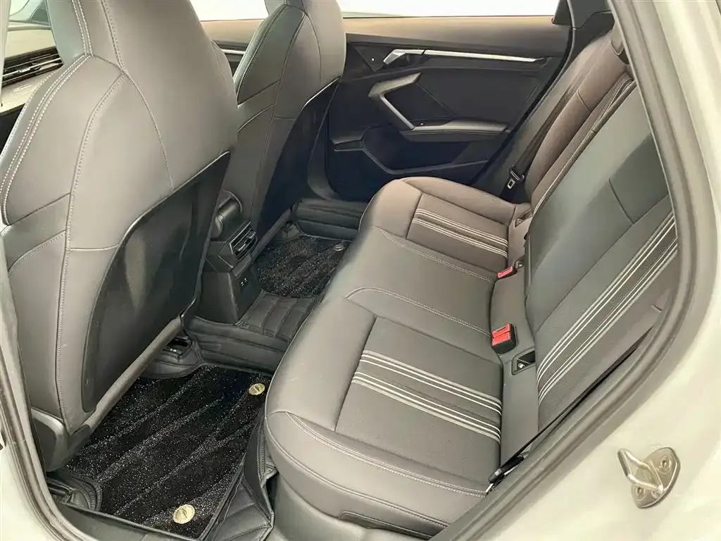 Audi A3 2022 из CN, фото 8