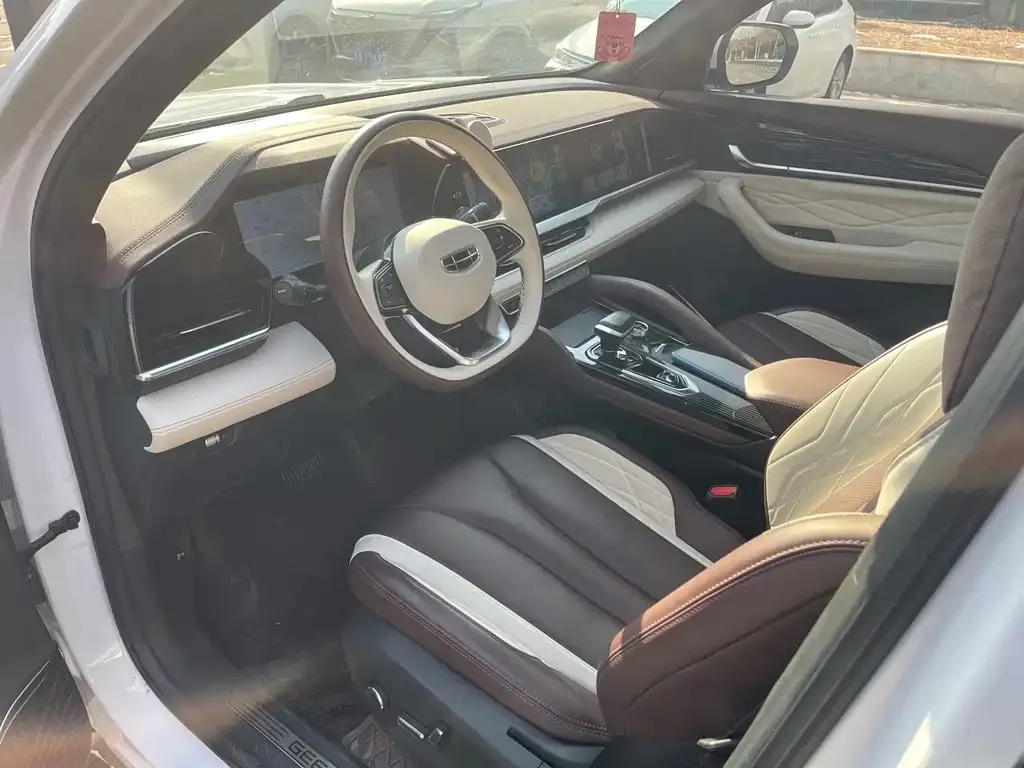 Geely Xingyue L 2024 из CN, фото 6
